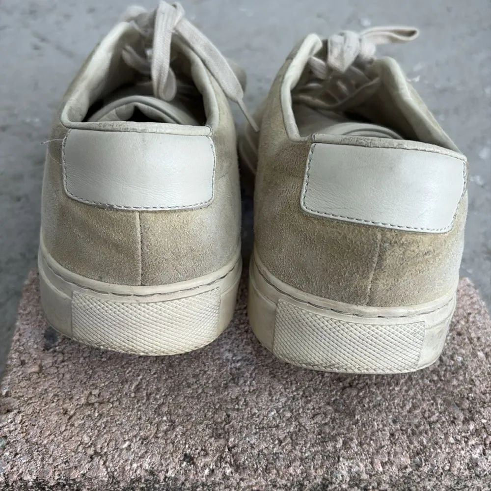 Common Projects Suede sneakers - Picture 6 of 8